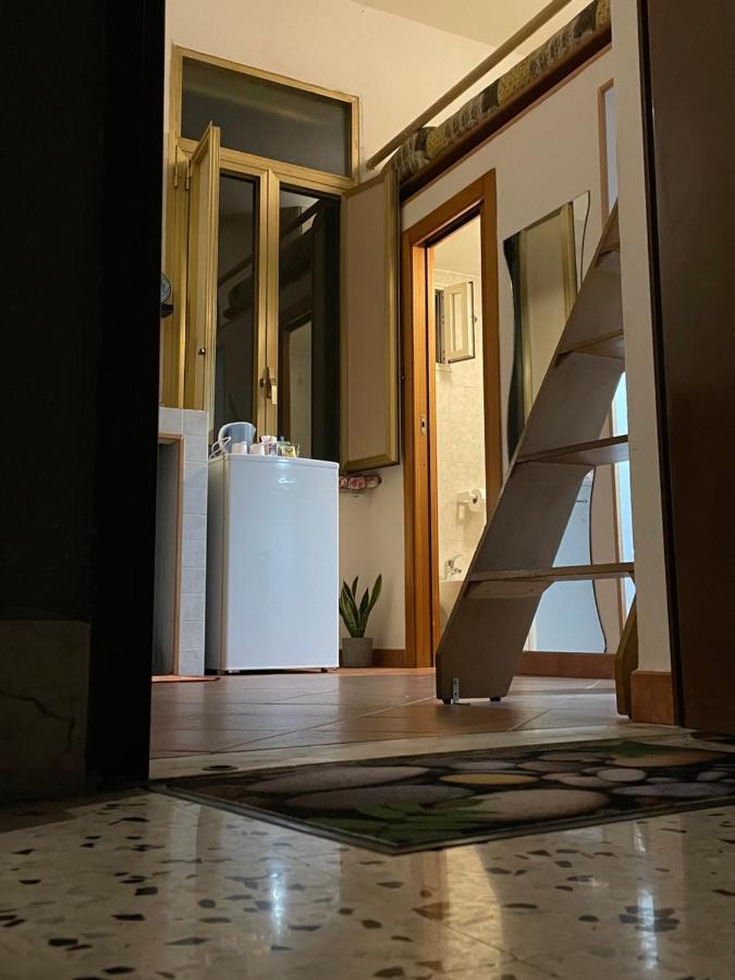 ナポリ“Piccola Domus”アパートメント エクステリア 写真